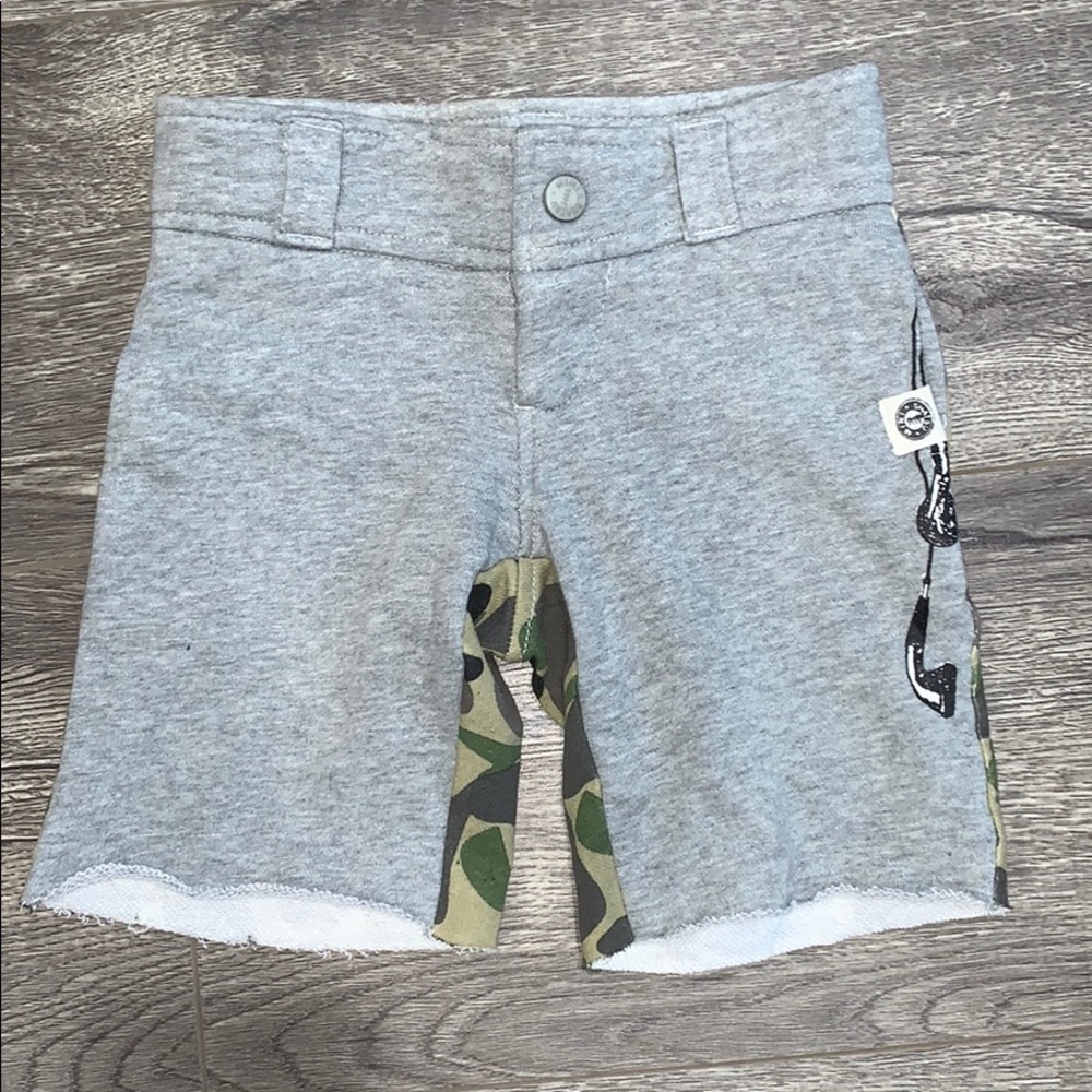 Mini Shatsu Camo Headphone Shorts Sz 6m